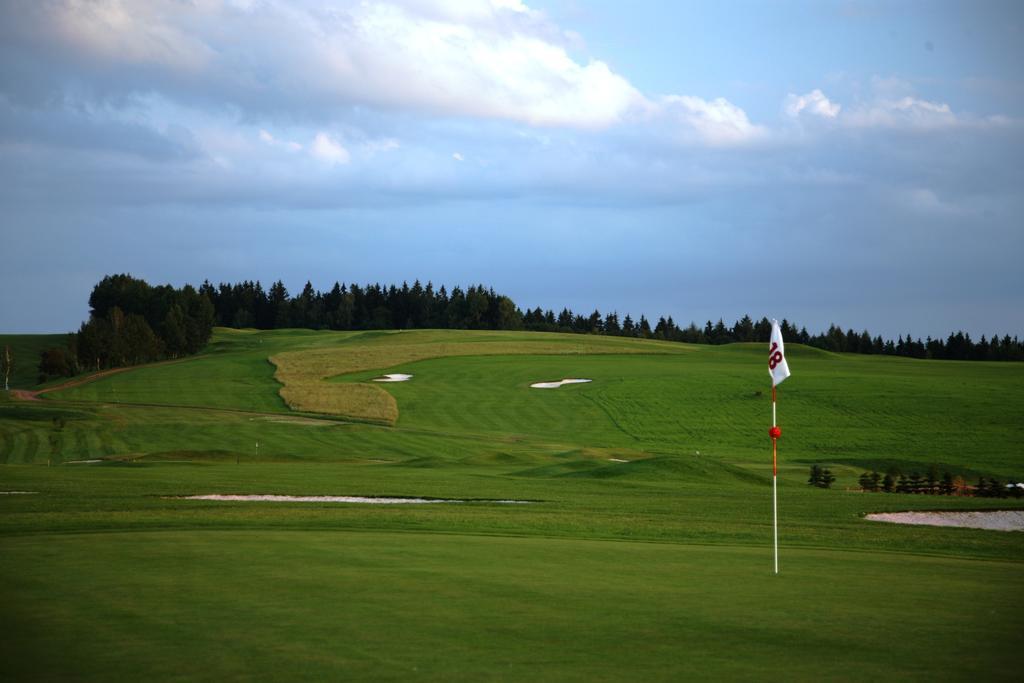 Grund Resort Golf And Ski Mladé Buky Eksteriør bilde